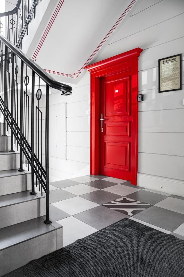 Househost Apartment :Zacisze Street Краков Экстерьер фото